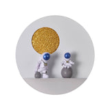 Hjemix | Moderne Kreativ Jern Harpiks Rund Astronaut LED Vegglampe for Soverom