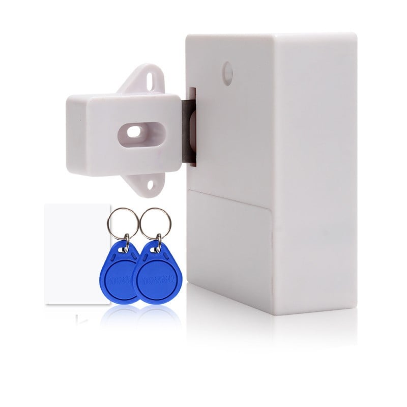 Hjemix | mamymarket™ - Elektronisk skaplås DIY for tre skuffeskap