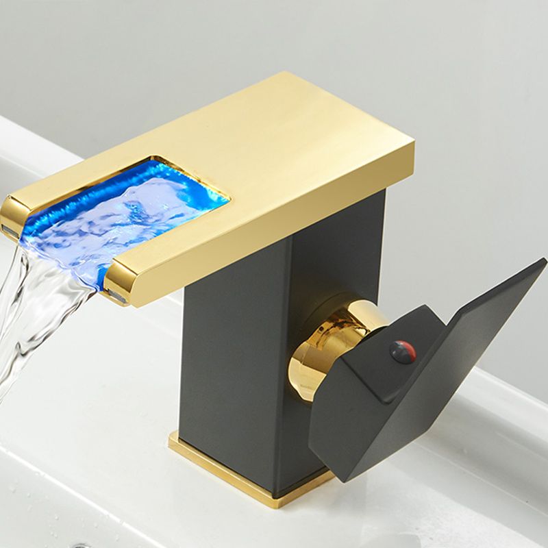 Hjemix | Moderne vannfall tut baderom vask med LED messing baderom vask