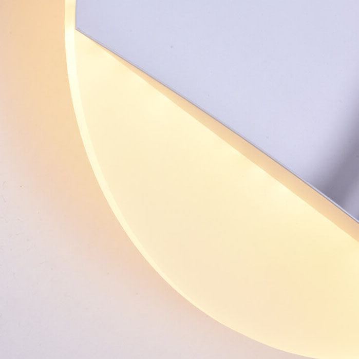 Hjemix | Moderne Kreativ Jern Harpiks Rund Astronaut LED Vegglampe for Soverom