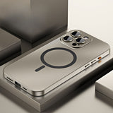 Hjemix | Magnetisk metall skall for iPhone – Robust beskyttelse med et elegant design og MagSafe-kompatibilitet