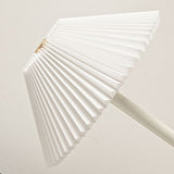 Hjemix | Moderne skandinavisk oppladbar jernstoff cone plisserte LED bordlampe for nattbord