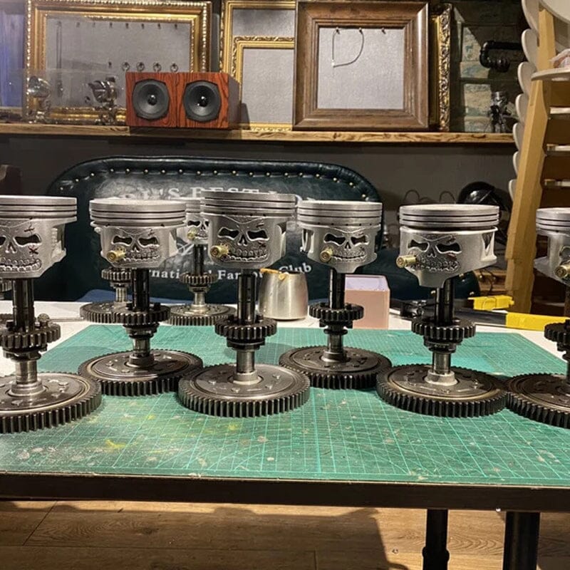 Hjemix | Piston Skull Face Skulptur