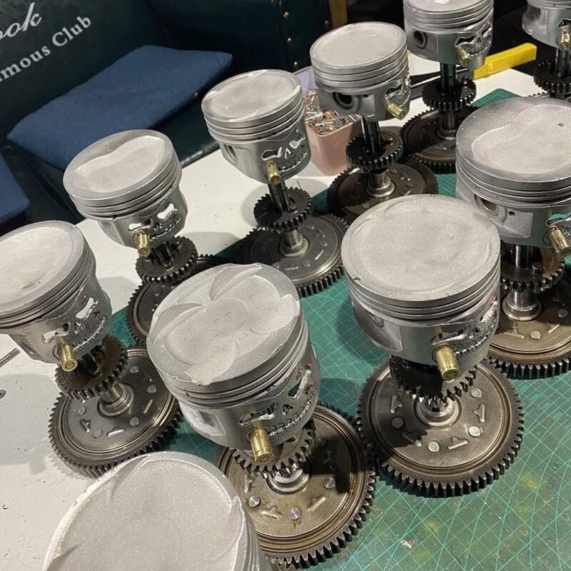 Hjemix | Piston Skull Face Skulptur