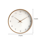 Hjemix | Enkel analog veggklokke i massivt tre for hjemmet – tidløs og elegant!