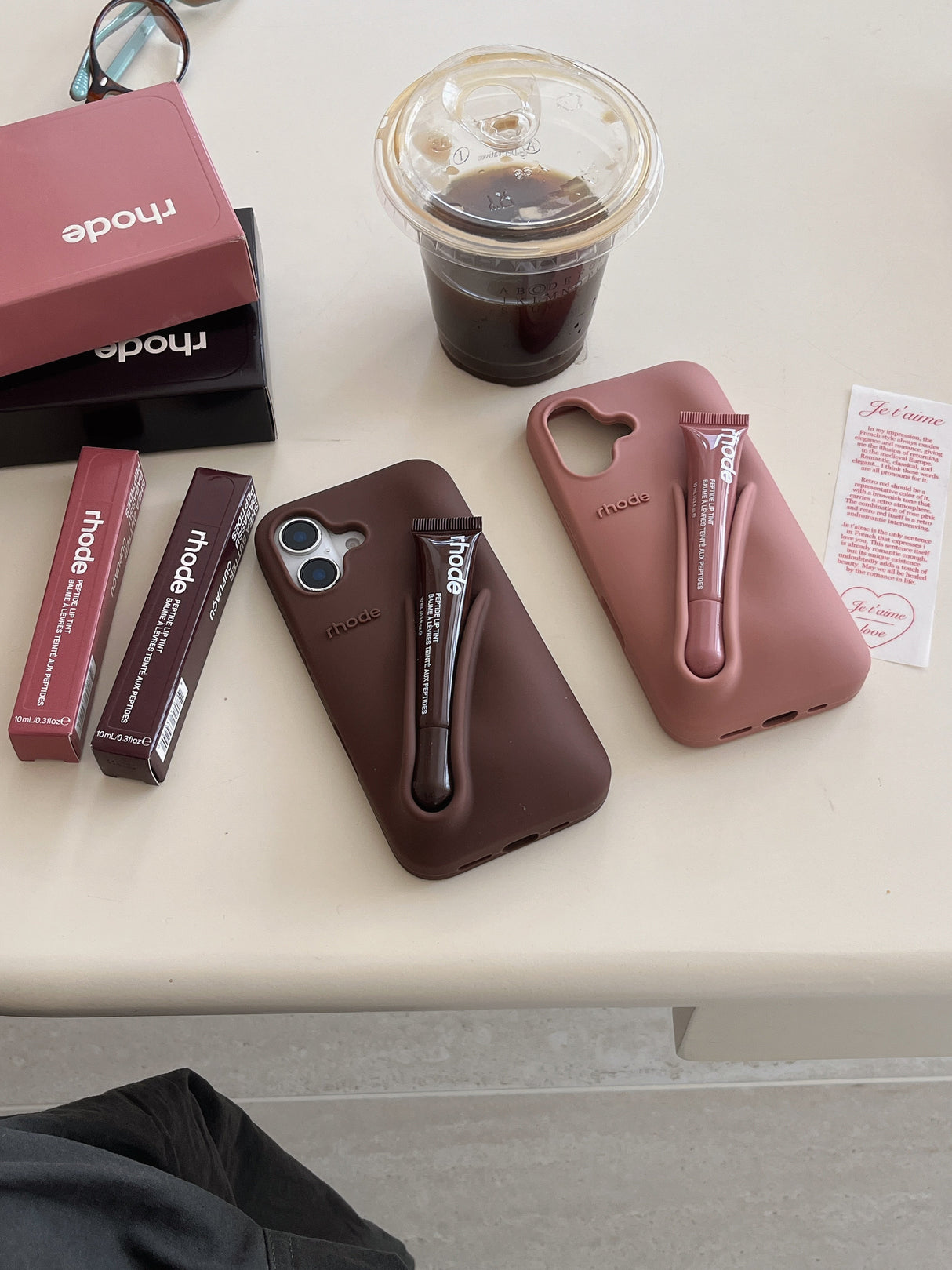 Hjemix | 3D Silikon Leppestift Telefondeksel for iPhone