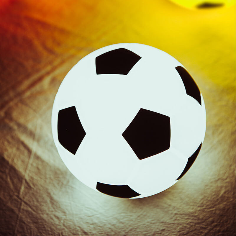Hjemix | Kreativ Fotball Silikon LED Nattlys USB Lading Bordlampe