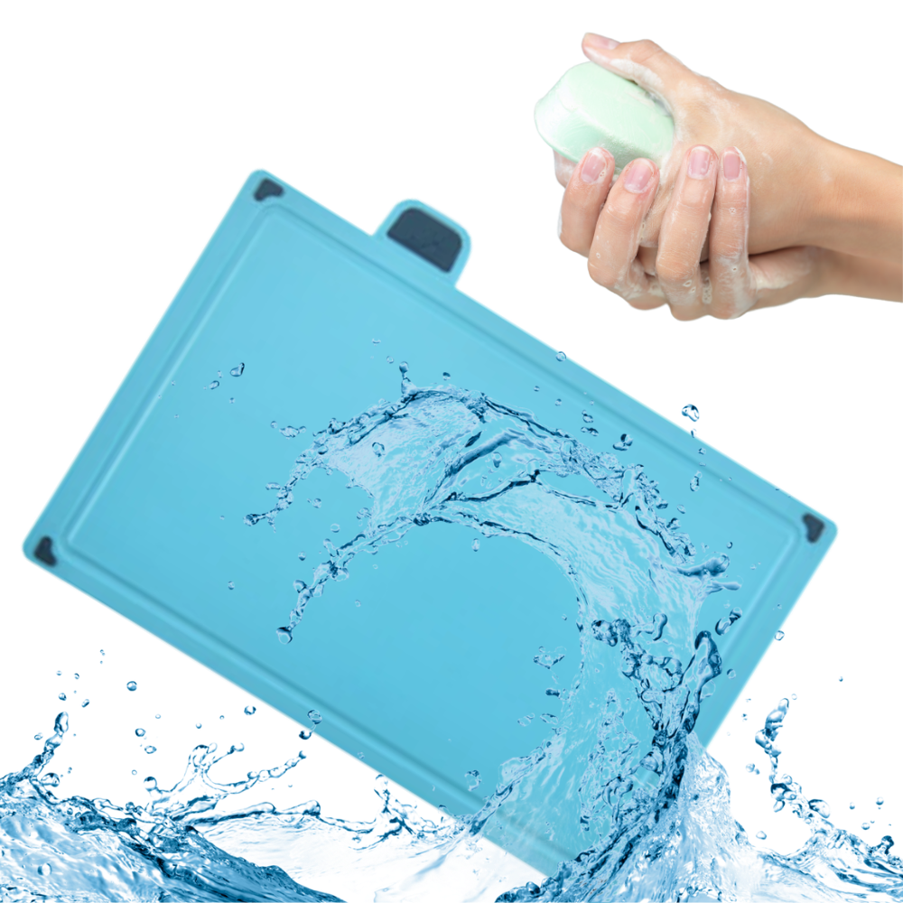 Sett med 4 skjærebrett med holder