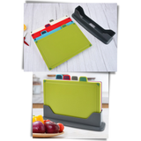 Sett med 4 skjærebrett med holder