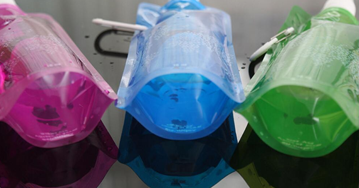 Hjemix | Bærbare flasker med karabinkrok – Enkle å bære sammenleggbare vannflasker