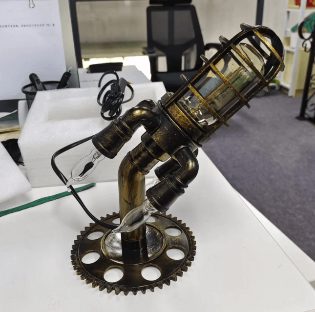 Hjemix | VINTAGE STEAMPUNK ROCKLAMPE