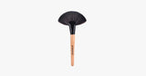 Hjemix | Stor Fan Makeup Brush - Enkel myk børste for pudder, foundation & rouge
