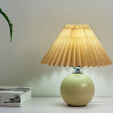 Hjemix | Nordisk minimalistisk 1-lampe bordlampe laget av keramikk med folder
