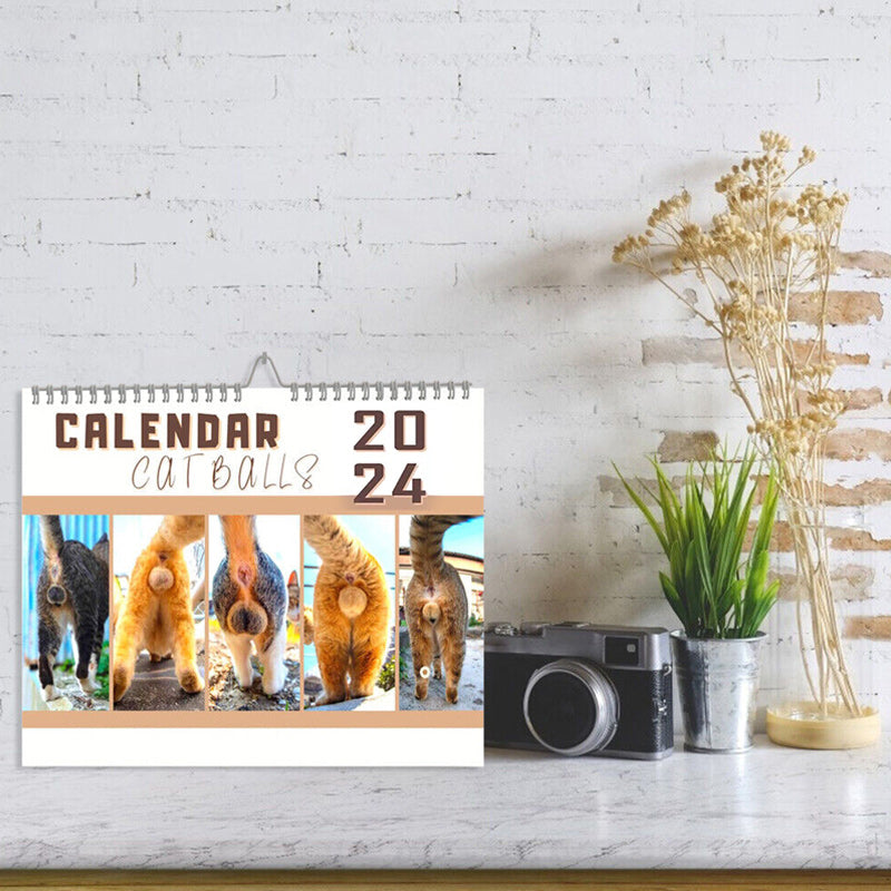 Hjemix | Morsomste Kalender av Århundret | "Kunstnerisk Uttrykk" av pelskledde Venner