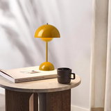 Hjemix | ModernLamp | Moderne bordlampe i soppdesign med berøringskontroll