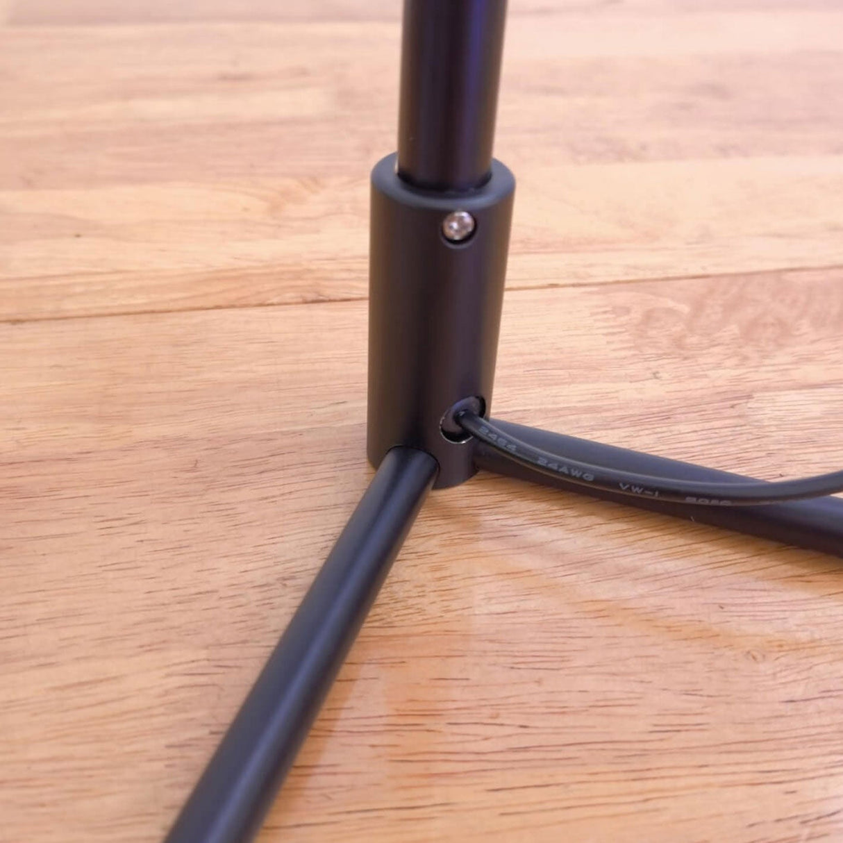 Hjemix | Luminix Bar LED Bordlampe | Minimalistisk Design | Nattlampe & Ambiente Belysning | Moderne & Dekorativ