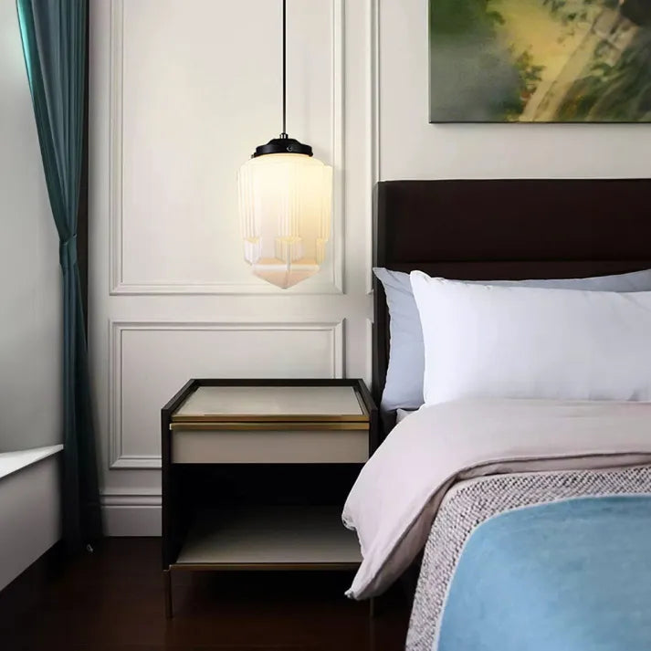 LumiNéo – Modern Geometrisk Oppheng i Frostet Glass