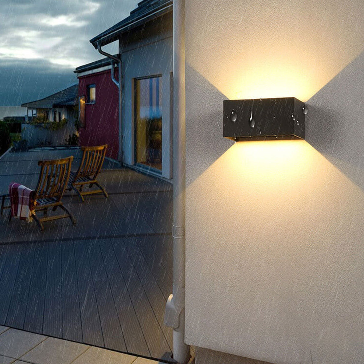 Hjemix | Moderne vanntett rektangulær LED-vegglampe for utendørs bruk med opp- og nedlys