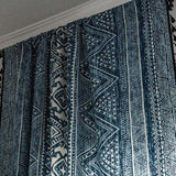 Hjemix | Blå geometrisk mønster lysfiltrerende gardin