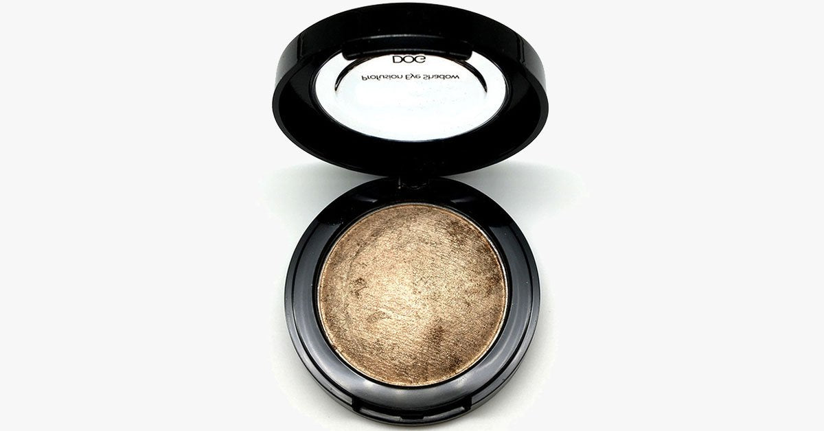 Hjemix | Metallisk Bak Glitrende Øyeskygge