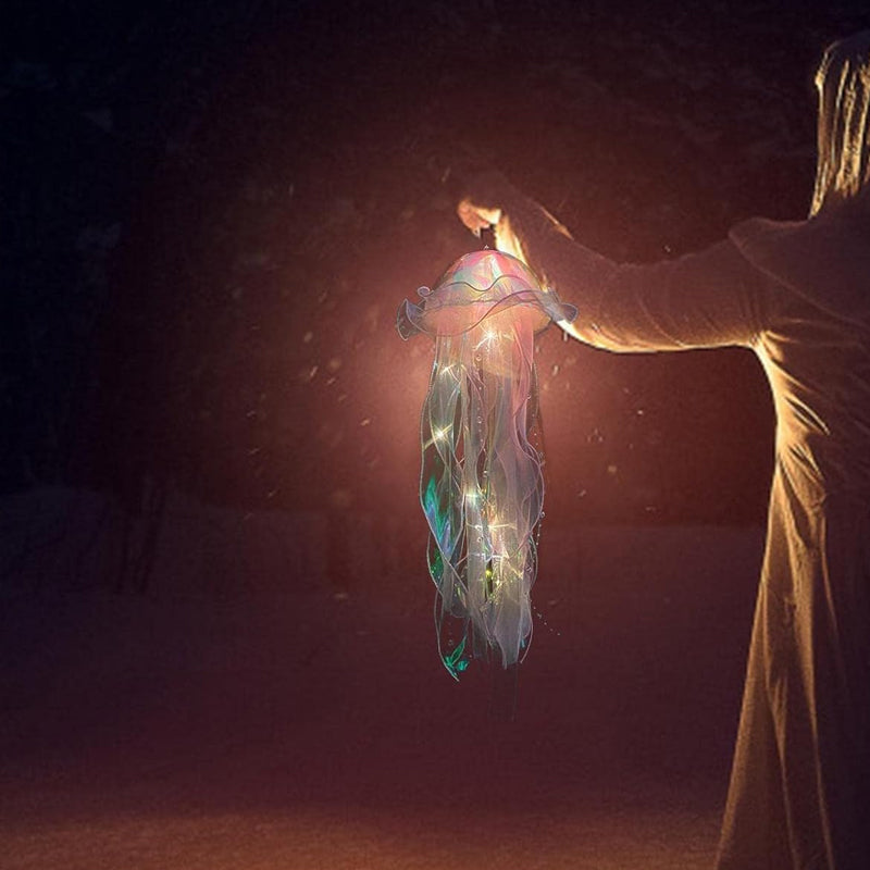 Hjemix | Bånd-maneter-lampe