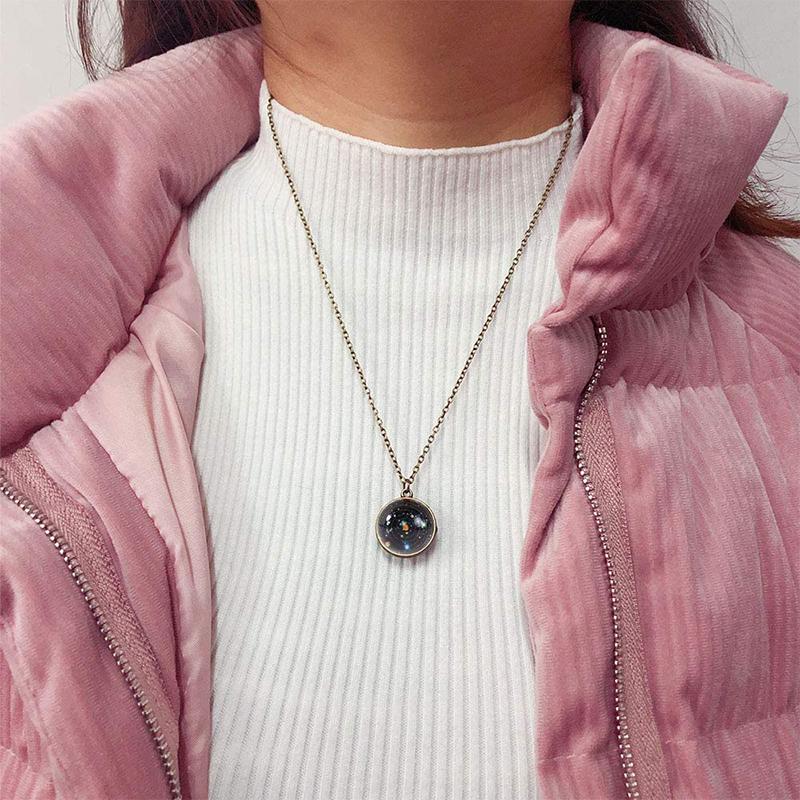 Hjemix | Dobbeltsidig Glass Galaxy Halskjede