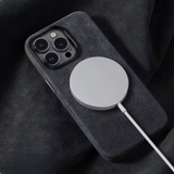 Hjemix | iPhone Best MagSafe etui – "Alcantara"