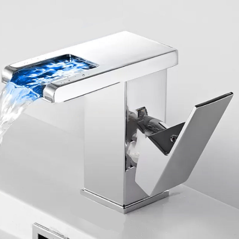 Hjemix | Moderne vannfall tut baderom vask med LED messing baderom vask
