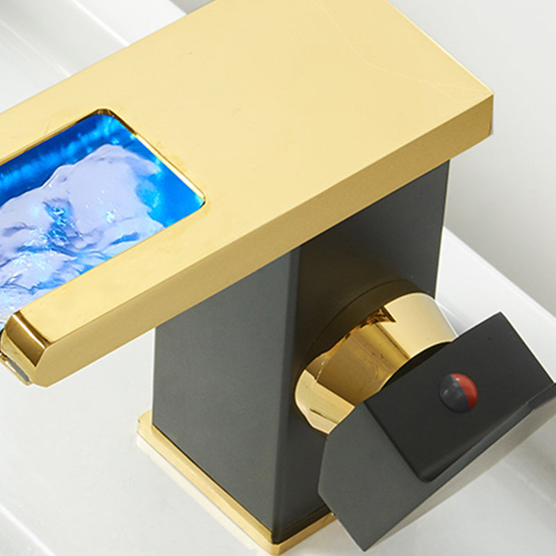 Hjemix | Moderne vannfall tut baderom vask med LED messing baderom vask