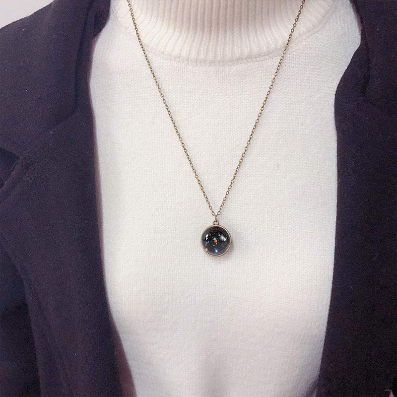 Hjemix | Dobbeltsidig Glass Galaxy Halskjede