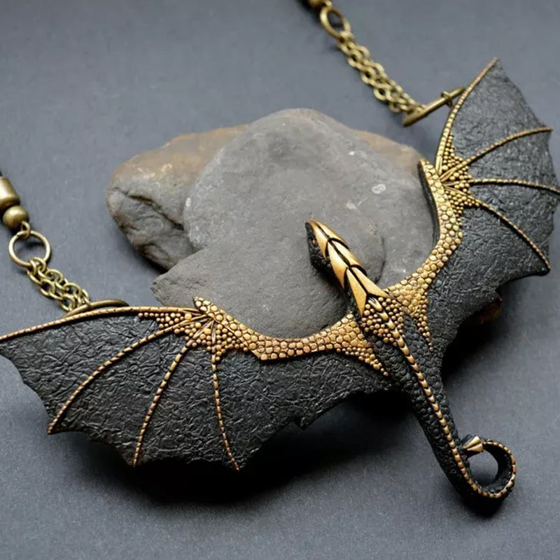 Hjemix | Flying Dragons Necklace