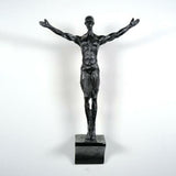 Hjemix | Klatrevegg Henge Statuer