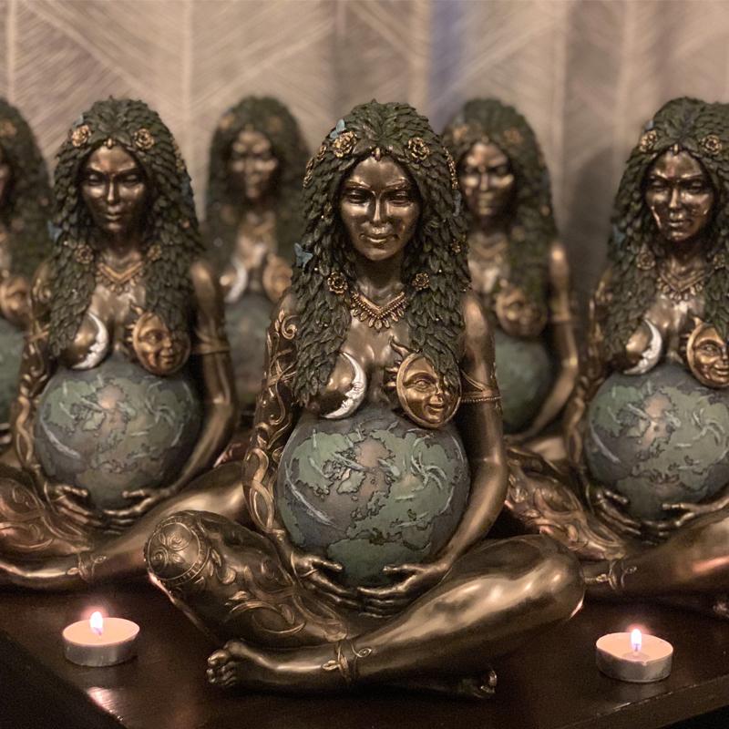 Hjemix | Mor Jord Gudinne Statue