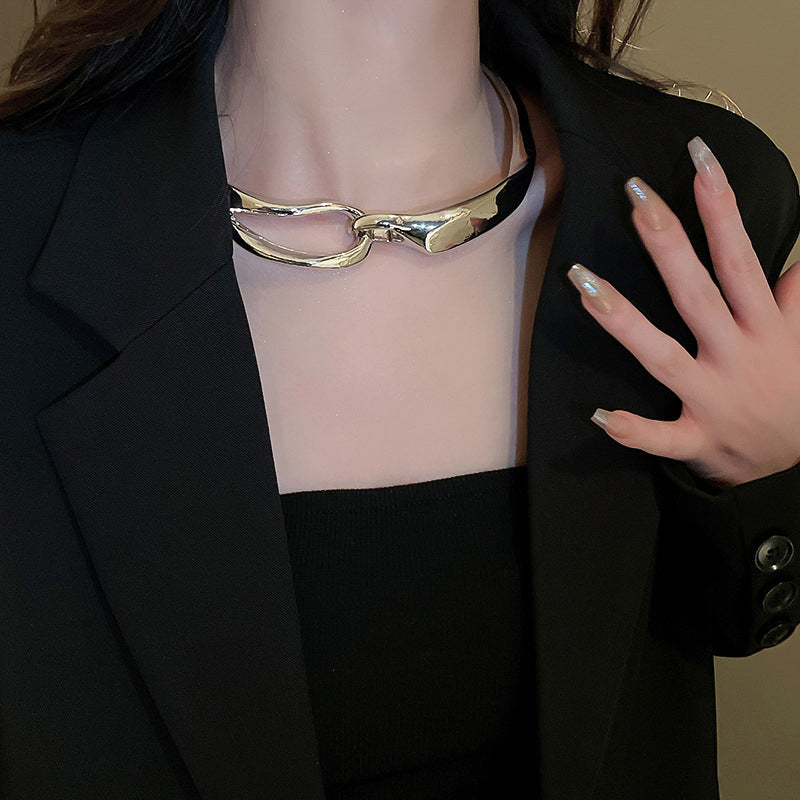 Hjemix | Fluid Charm Necklace