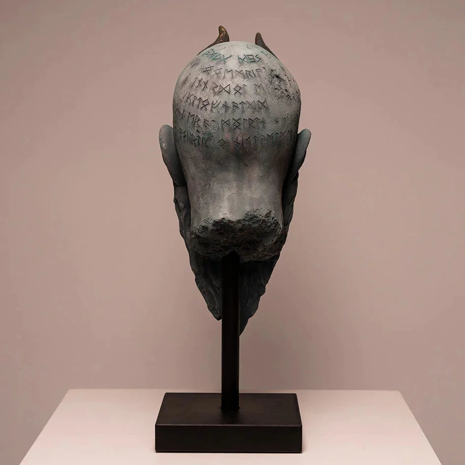 Hjemix | Mimir Hodeskalle Statue