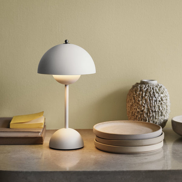 Hjemix | Justerbar lysstyrke blomsterpotte lampe - Italiensk oppladbar bordlampe VP3