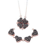 Justerbart halskjede med 4 kløverhjerter