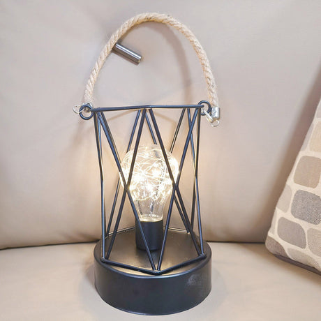 Hjemix | Moderne Minimalist Vertikale Stripete Firkantrund Jern LED Bordlampe For Stue
