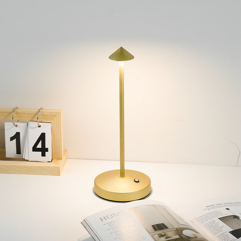 Hjemix | Modern Enkelhet Triangel Kjegle Rund Akryl Sylinder Jern LED Bordlampe for Stuen