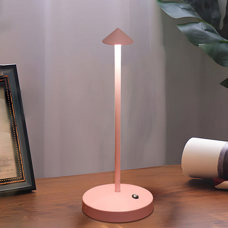Hjemix | Modern Enkelhet Triangel Kjegle Rund Akryl Sylinder Jern LED Bordlampe for Stuen