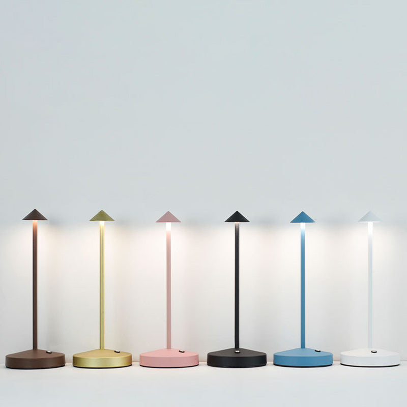 Hjemix | Modern Enkelhet Triangel Kjegle Rund Akryl Sylinder Jern LED Bordlampe for Stuen