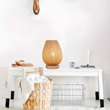 Hjemix | Bamboo Bordlampe med USB Strømforsyning – Bærekraftig og Energisparende Design