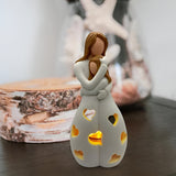 Hjemix | Omfavne Mor Datter Figur Flammende Lysestake - LoveGlow
