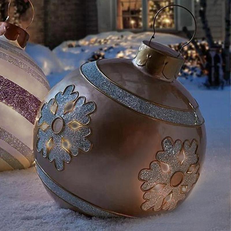 Hjemix | Utendørs juleballong dekorert ball