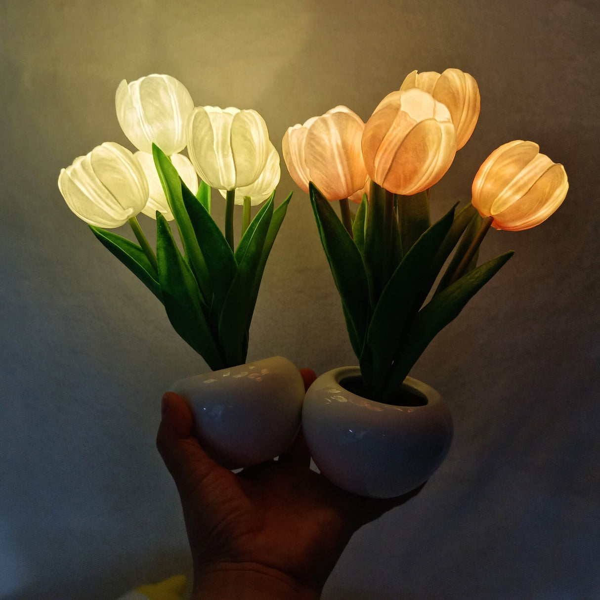 Hjemix | Moderne Kreativ Simulering Tulipan Peony LED Nattlys Bordlampe