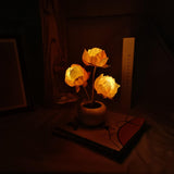 Hjemix | Moderne Kreativ Simulering Tulipan Peony LED Nattlys Bordlampe