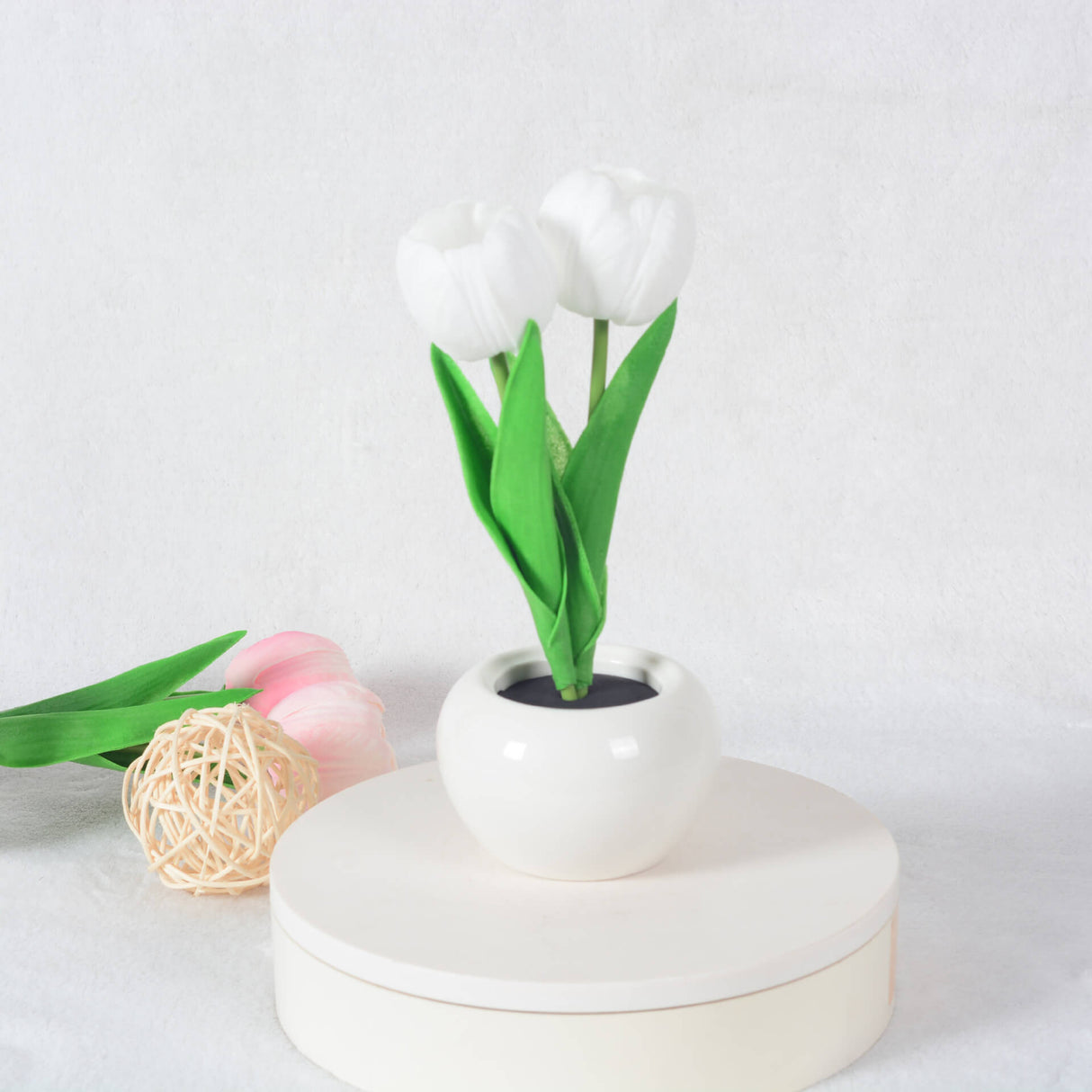 Hjemix | Moderne Kreativ Simulering Tulipan Peony LED Nattlys Bordlampe