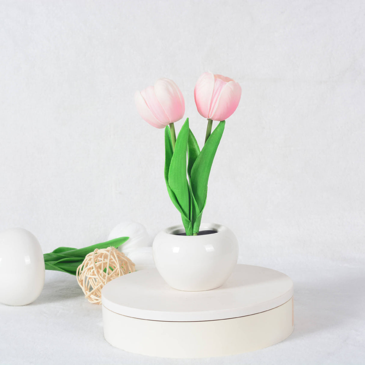 Hjemix | Moderne Kreativ Simulering Tulipan Peony LED Nattlys Bordlampe
