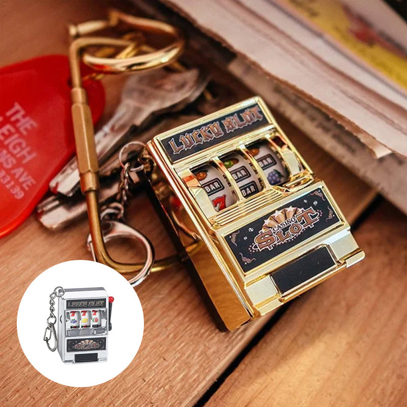 Hjemix | Nøkkelring designet som en spilleautomat