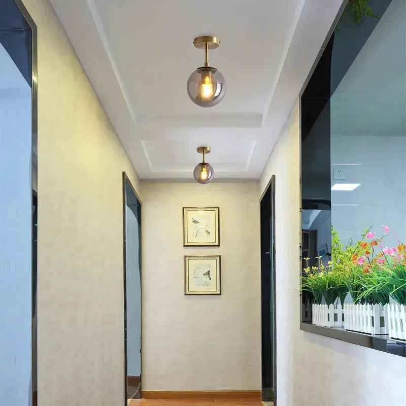 Hjemix | Elegant ball taklampe med LED-pære for ditt stilige rom